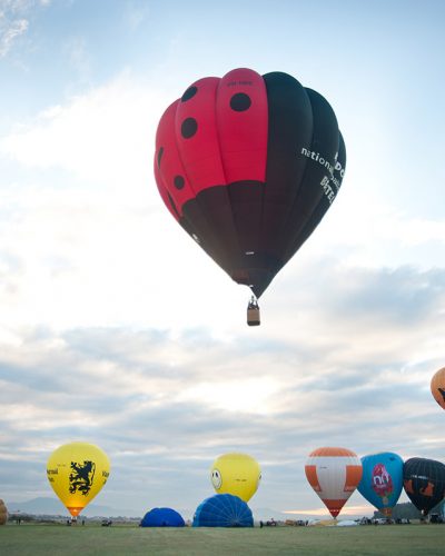 Diana Cherecheș și Kinga Kalmar - Maramures Balloon Fiesta 2013 (15)
